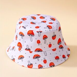Mushroom beach hat, women
